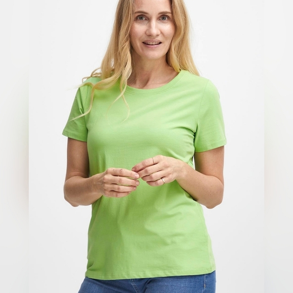 Fransa Green Basic Tee /NWT - Picture 1 of 6